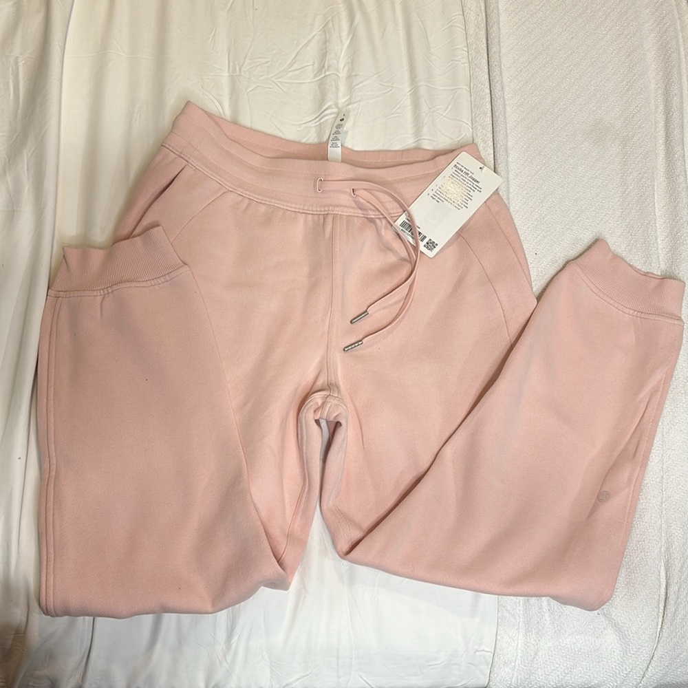 Lululemon High Rise Scuba Jogger Pink Mist Size 8